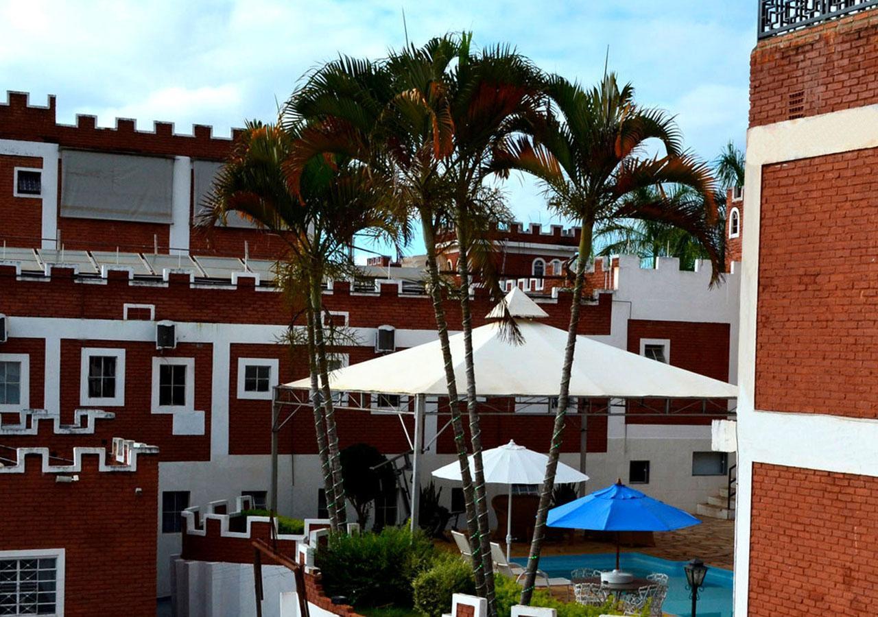 Medieval Hotel Tres Coracoes Exterior foto